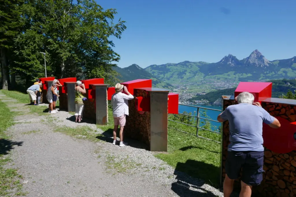 Treib Seelisberg Geschichtsreise Schibenboden hell mit allen Elementen 2